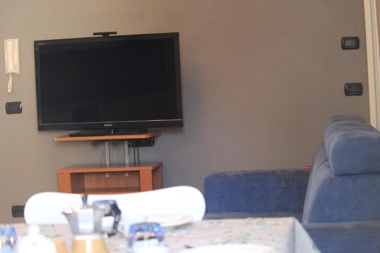 Eleonora'S Home อาออสตา ภายนอก รูปภาพ